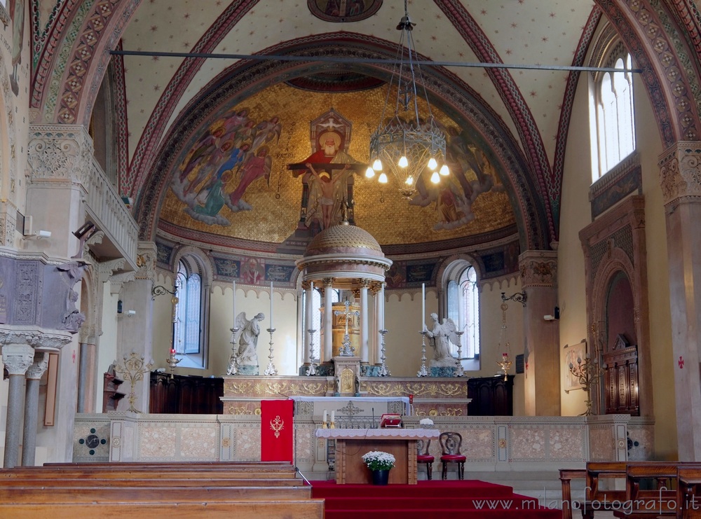 Milan (Italy) - Altar and apse of the Basilica of San Calimero